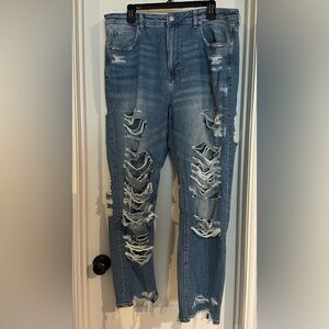 American Eagle Boyfriend Crop